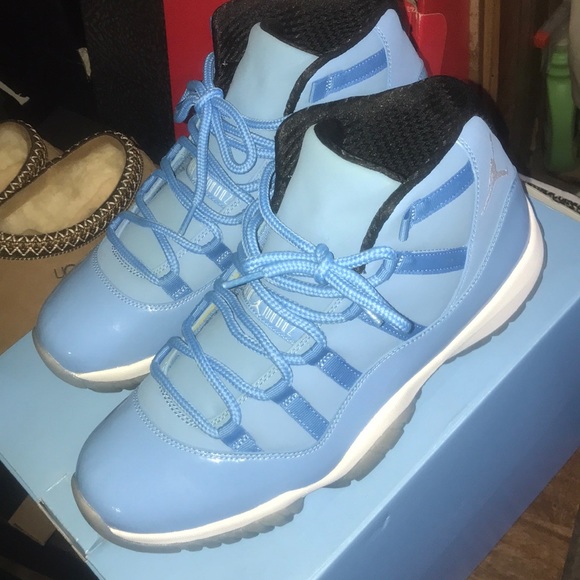 Jordan 11 “pantones” - Picture 1 of 4